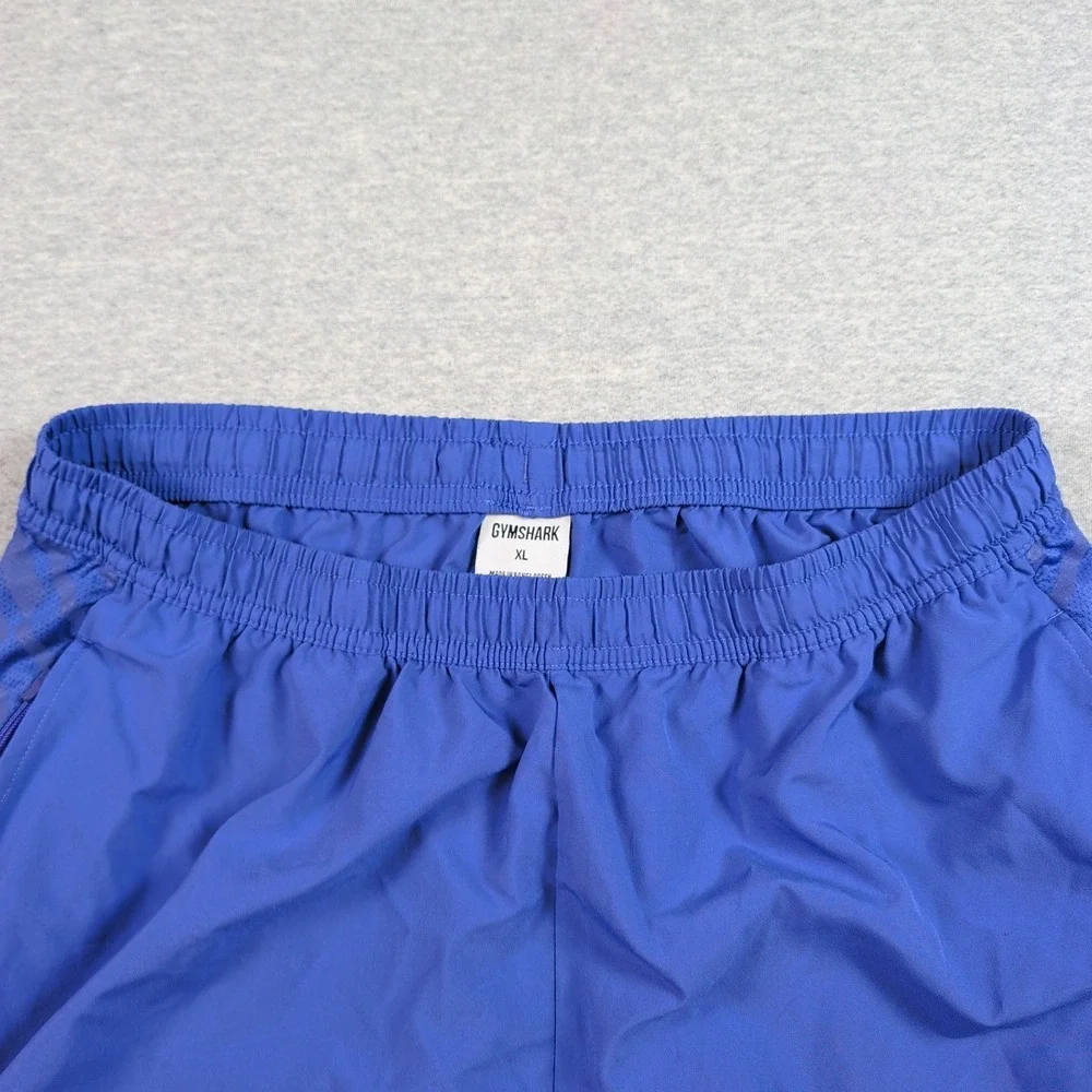 Gymshark Mens XL Blue Sport Stripe Shorts Zipper Pockets Mesh Panels A1A9T
